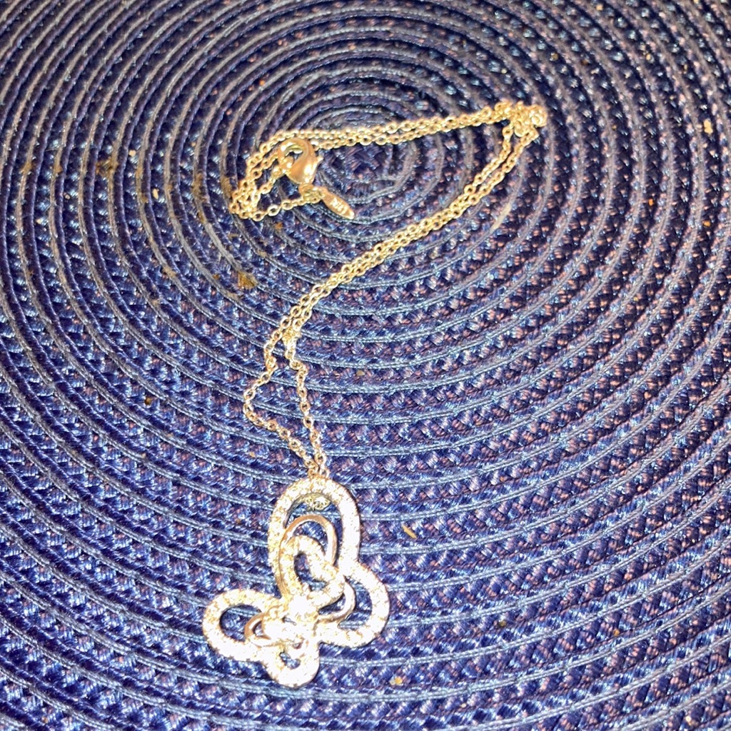 Beautiful Czs Necklace.